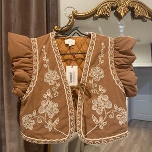 Entro embroidered puff sleeve vest